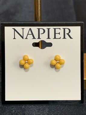 NWT Napier silver tone yellow bead stud earrings